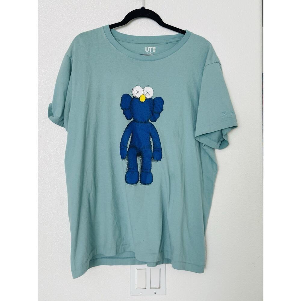 KAWS x UNIQLO Collab Sesame Street Tee Shirt Mens XL